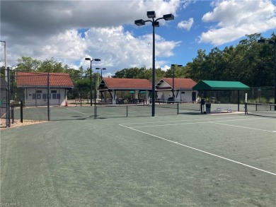 PRICED TO SELL NOW !!!    SUPER BUY!!!    LET'S MAKE A DEAL!!! on Countryside Golf and Country Club in Florida - for sale on GolfHomes.com, golf home, golf lot