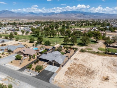 This stunning approx. 2,388 sq. ft. 3-bed, 3-bath home sits on on Lakeview Executive Golf Course in Nevada - for sale on GolfHomes.com, golf home, golf lot