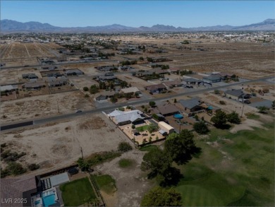 This stunning approx. 2,388 sq. ft. 3-bed, 3-bath home sits on on Lakeview Executive Golf Course in Nevada - for sale on GolfHomes.com, golf home, golf lot