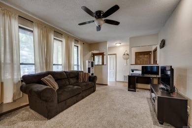 Located in a peaceful cul-de-sac near the golf course, this on Foxwood Golf Club in Arkansas - for sale on GolfHomes.com, golf home, golf lot