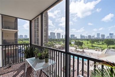 UNIT IN THE HEART OF AVENTURA JUST 5 MIN AWAY FROM THE BEACH on Turnberry Isle Resort and Club in Florida - for sale on GolfHomes.com, golf home, golf lot