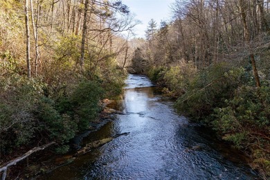 This lot is a rare treasure, spanning 4.33 acres with more than on Burlingame Country Club in North Carolina - for sale on GolfHomes.com, golf home, golf lot