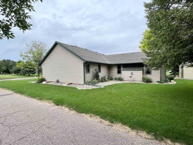 Just what you've been looking for!  Location, location, location on Elk Point Country Club in South Dakota - for sale on GolfHomes.com, golf home, golf lot