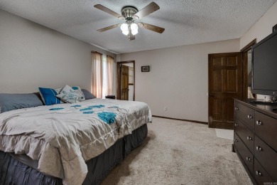 Located in a peaceful cul-de-sac near the golf course, this on Foxwood Golf Club in Arkansas - for sale on GolfHomes.com, golf home, golf lot