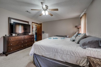 Located in a peaceful cul-de-sac near the golf course, this on Foxwood Golf Club in Arkansas - for sale on GolfHomes.com, golf home, golf lot