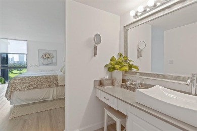 UNIT IN THE HEART OF AVENTURA JUST 5 MIN AWAY FROM THE BEACH on Turnberry Isle Resort and Club in Florida - for sale on GolfHomes.com, golf home, golf lot