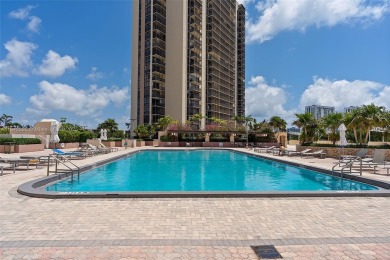 UNIT IN THE HEART OF AVENTURA JUST 5 MIN AWAY FROM THE BEACH on Turnberry Isle Resort and Club in Florida - for sale on GolfHomes.com, golf home, golf lot