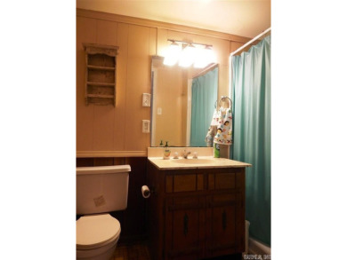 Located in a peaceful cul-de-sac near the golf course, this on Foxwood Golf Club in Arkansas - for sale on GolfHomes.com, golf home, golf lot