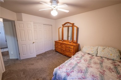 Charming 3 bed, 2 bath home built in 2001 with vaulted ceilings on Cerbat Cliffs Golf Course in Arizona - for sale on GolfHomes.com, golf home, golf lot