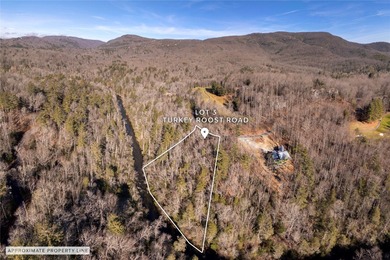 A spacious 1.64-acre lot featuring gently rolling terrain and on Burlingame Country Club in North Carolina - for sale on GolfHomes.com, golf home, golf lot