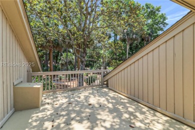 This light & bright home offers 3 spacious bedrooms, each w/ an on Shipyard Golf Club in South Carolina - for sale on GolfHomes.com, golf home, golf lot