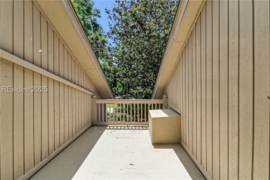 This light & bright home offers 3 spacious bedrooms, each w/ an on Shipyard Golf Club in South Carolina - for sale on GolfHomes.com, golf home, golf lot