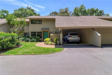 This light & bright home offers 3 spacious bedrooms, each w/ an on Shipyard Golf Club in South Carolina - for sale on GolfHomes.com, golf home, golf lot