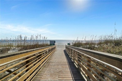 This light & bright home offers 3 spacious bedrooms, each w/ an on Shipyard Golf Club in South Carolina - for sale on GolfHomes.com, golf home, golf lot
