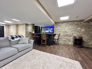 Welcome to this stunning custom-built brick home by David on Somerset Country Club in Kentucky - for sale on GolfHomes.com, golf home, golf lot