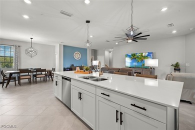 LUXURY COACH HOME IN BABCOCK NATIONAL WITH GOLF MEMBERSHIP!!! - on Babcock National Golf Course in Florida - for sale on GolfHomes.com, golf home, golf lot