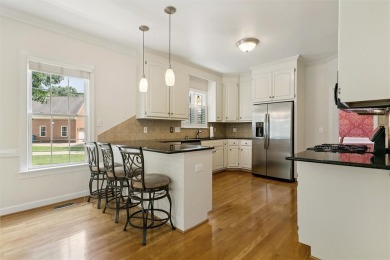 Come see 115 Tayside in Ford's Colony! One floor living with on Fords Colony Country Club in Virginia - for sale on GolfHomes.com, golf home, golf lot
