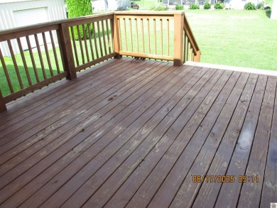 Remodeled 3 bedroom 2 bath home. Features include large Living on Boots Randolph Golf Course in Kentucky - for sale on GolfHomes.com, golf home, golf lot