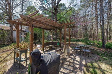 Nice home in Beautiful Hot Springs Village with Granite on DeSoto Golf Course in Arkansas - for sale on GolfHomes.com, golf home, golf lot