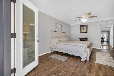 Located directly on the golf course this charming 2 bedroom, 3 on Rayburn Country Club in Texas - for sale on GolfHomes.com, golf home, golf lot