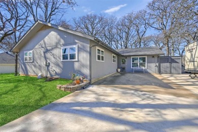 This house is a must see! A beautiful golf course view on a on Lake Kiowa Golf Course in Texas - for sale on GolfHomes.com, golf home, golf lot