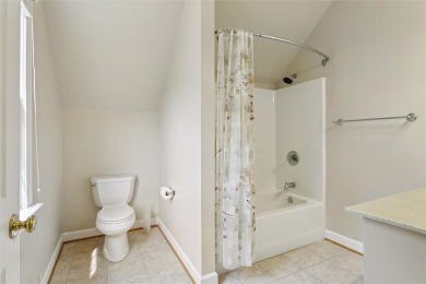 Come see 115 Tayside in Ford's Colony! One floor living with on Fords Colony Country Club in Virginia - for sale on GolfHomes.com, golf home, golf lot