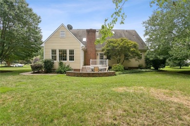 Come see 115 Tayside in Ford's Colony! One floor living with on Fords Colony Country Club in Virginia - for sale on GolfHomes.com, golf home, golf lot