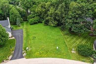 Honey Stop The Car! Check out this prime location in the Coveted on Turnberry Country Club in Illinois - for sale on GolfHomes.com, golf home, golf lot