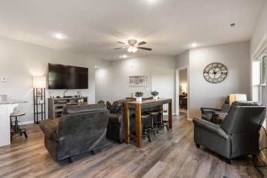 Spacious 3-Bedroom Walk-In Level Golf View Vacation Home - All on Ledgestone Country Club and Golf Course in Missouri - for sale on GolfHomes.com, golf home, golf lot