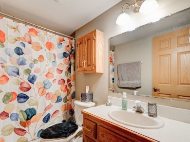 Welcome home to your new townhouse on the golf course!  This end on Broken Arrow Golf Club in Illinois - for sale on GolfHomes.com, golf home, golf lot