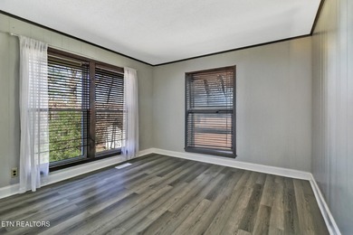 LOOKING TO DOWNSIZE, NEED A STARTER HOME, OR DESIRE A VACATION on Druid Hills Golf Club in Tennessee - for sale on GolfHomes.com, golf home, golf lot