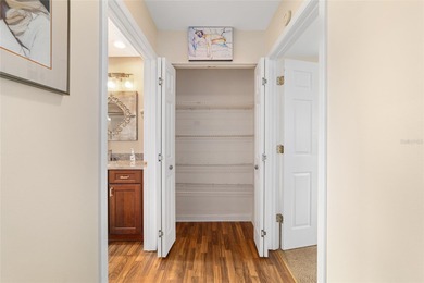 GATED 55+ COMMUNITY:  This 2 bedroom/ 2 bathroom home has new on Ocala Palms Golf and Country Club in Florida - for sale on GolfHomes.com, golf home, golf lot