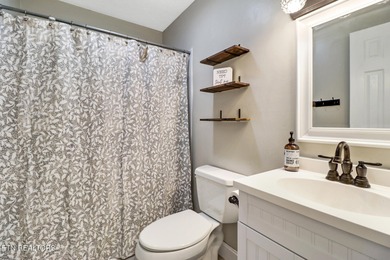 LOOKING TO DOWNSIZE, NEED A STARTER HOME, OR DESIRE A VACATION on Druid Hills Golf Club in Tennessee - for sale on GolfHomes.com, golf home, golf lot