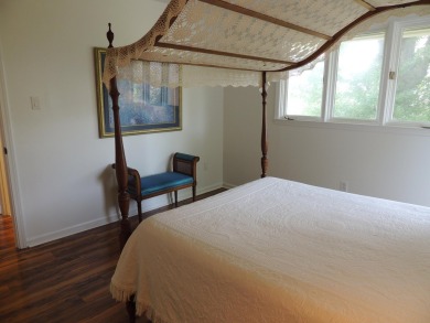 Located  on a scenic golf  course, this charming one and half on Frankfort Country Club in Kentucky - for sale on GolfHomes.com, golf home, golf lot