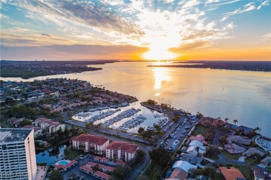 *** Price REDUCED ***  Terrific value in what this top floor and on The Landings Yacht, Golf and Tennis Club in Florida - for sale on GolfHomes.com, golf home, golf lot