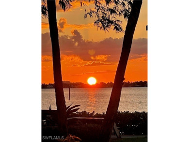 *** Price REDUCED ***  Terrific value in what this top floor and on The Landings Yacht, Golf and Tennis Club in Florida - for sale on GolfHomes.com, golf home, golf lot