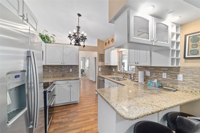 GATED 55+ COMMUNITY:  This 2 bedroom/ 2 bathroom home has new on Ocala Palms Golf and Country Club in Florida - for sale on GolfHomes.com, golf home, golf lot