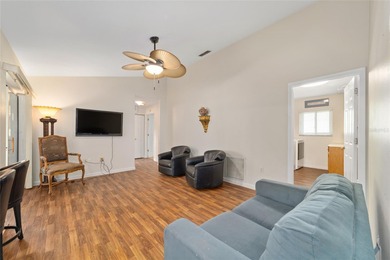 GATED 55+ COMMUNITY:  This 2 bedroom/ 2 bathroom home has new on Ocala Palms Golf and Country Club in Florida - for sale on GolfHomes.com, golf home, golf lot