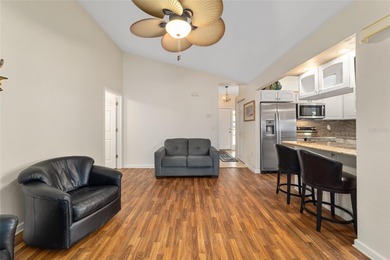 GATED 55+ COMMUNITY:  This 2 bedroom/ 2 bathroom home has new on Ocala Palms Golf and Country Club in Florida - for sale on GolfHomes.com, golf home, golf lot