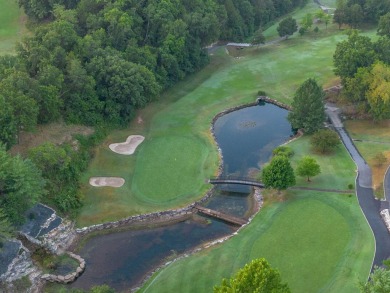Spacious 3-Bedroom Walk-In Level Golf View Vacation Home - All on Ledgestone Country Club and Golf Course in Missouri - for sale on GolfHomes.com, golf home, golf lot