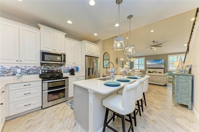 Absolutely stunning and very well-maintained townhouse at on Esplanade Golf and Country at Lakewood Ranch in Florida - for sale on GolfHomes.com, golf home, golf lot