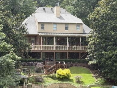 Stunning 5BR/4.5BA 4-side brick home in the prestigious on Riverchase Country Club in Alabama - for sale on GolfHomes.com, golf home, golf lot