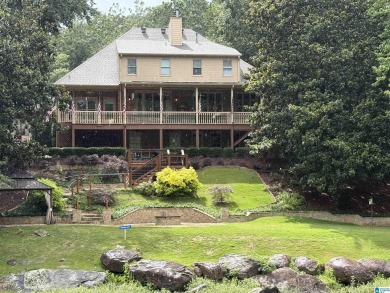 Stunning 5BR/4.5BA 4-side brick home in the prestigious on Riverchase Country Club in Alabama - for sale on GolfHomes.com, golf home, golf lot