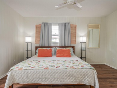 Why rent when you can own! This 1-bed 1.5-bath is perfect for on The American Golf Club in Florida - for sale on GolfHomes.com, golf home, golf lot