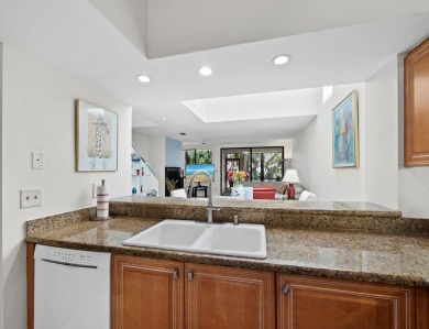 Bathed in natural light, this 2BR, 2.5BA townhome in Fairway Bay on Longboat Key Golf Club Resort in Florida - for sale on GolfHomes.com, golf home, golf lot