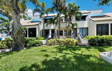 Bathed in natural light, this 2BR, 2.5BA townhome in Fairway Bay on Longboat Key Golf Club Resort in Florida - for sale on GolfHomes.com, golf home, golf lot