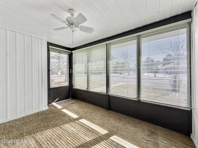 Welcome to this spacious 2 BD/1 BA attached End Unit (Cambridge on Leisure Village West Assoc. in New Jersey - for sale on GolfHomes.com, golf home, golf lot