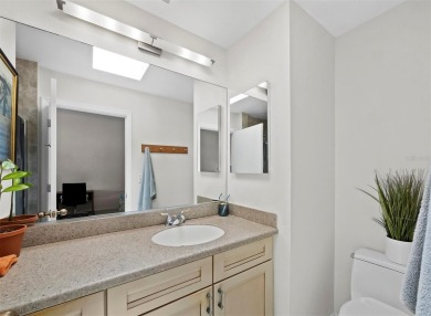 Bathed in natural light, this 2BR, 2.5BA townhome in Fairway Bay on Longboat Key Golf Club Resort in Florida - for sale on GolfHomes.com, golf home, golf lot