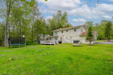 TURN KEY spacious home with modern updates throughout within the on Pocono Farms Country Club in Pennsylvania - for sale on GolfHomes.com, golf home, golf lot