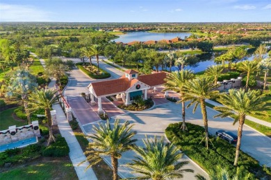 ****Motivated Seller***** This expertly crafted WCI Home, is on Sarasota National Golf Club in Florida - for sale on GolfHomes.com, golf home, golf lot